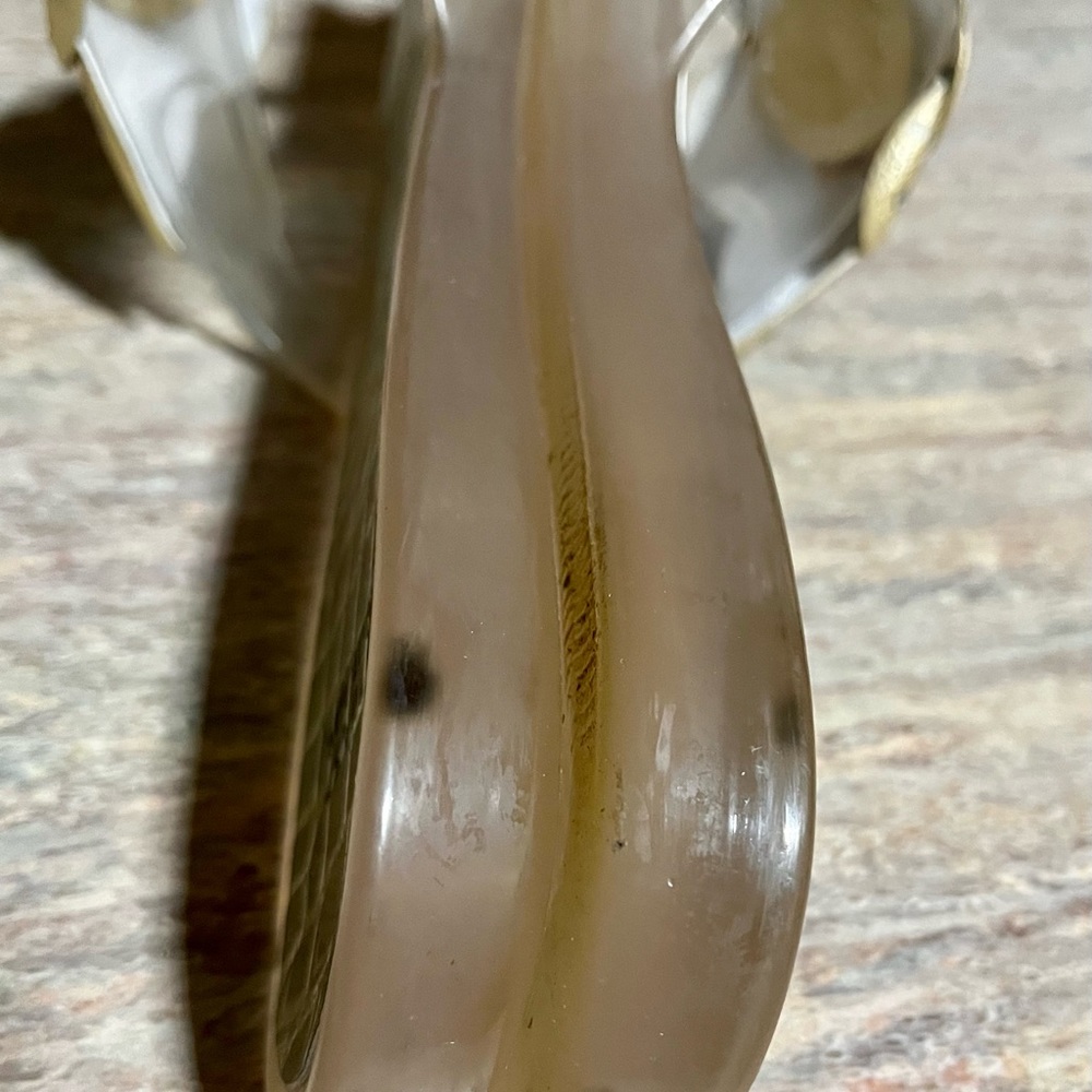 Stuart Weitzman gold and clear thong sandals with embossed blingy flower - Picture 9 of 12